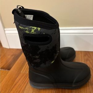 Boys DSG winter bogg style boots